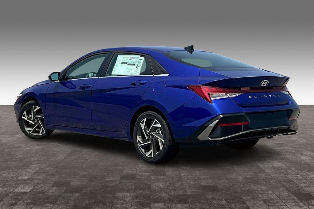 new 2025 Hyundai Elantra car, priced at $27,215
