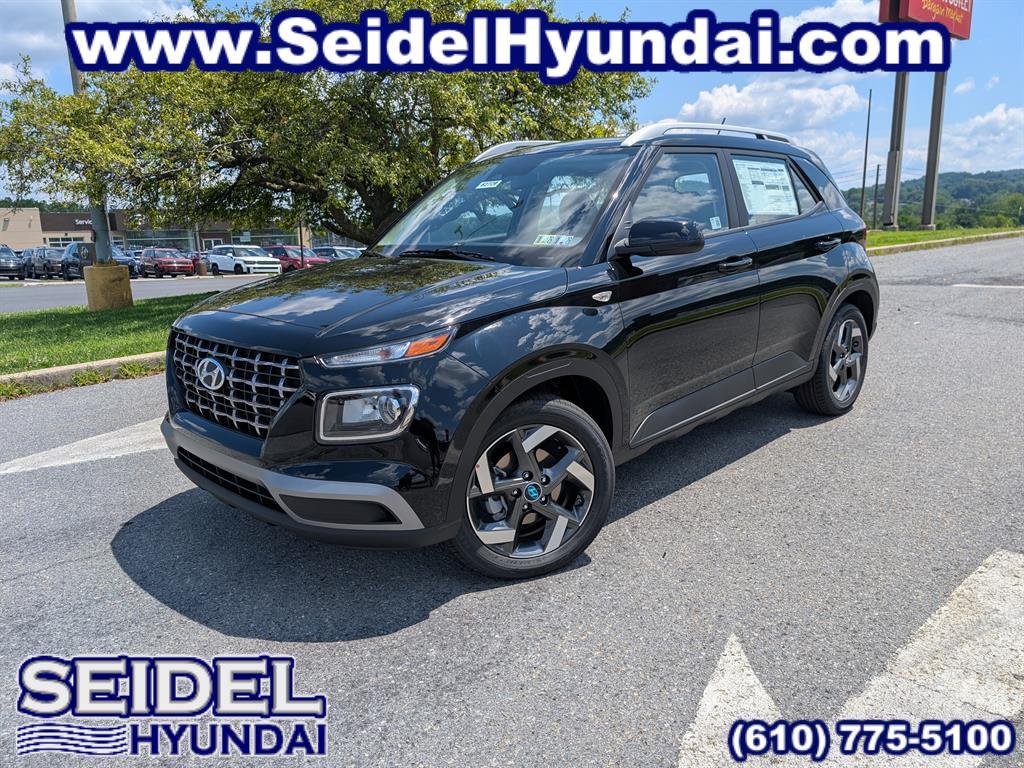 new 2025 Hyundai Venue car, priced at $24,320