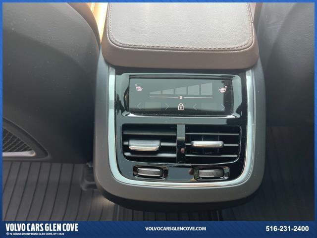used 2022 Volvo XC90 car, priced at $46,500