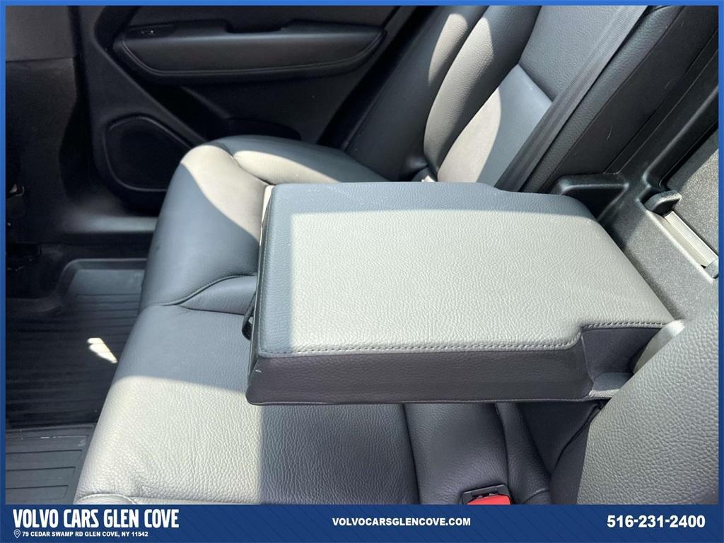 used 2022 Volvo XC60 car, priced at $34,000