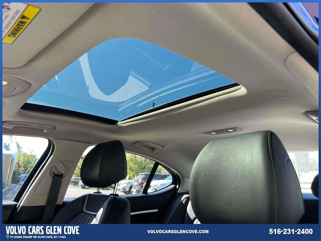 used 2021 Genesis G70 car, priced at $22,500