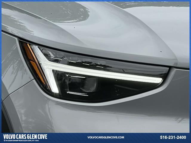 used 2025 Volvo XC40 car, priced at $39,500