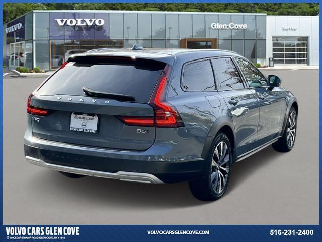 used 2022 Volvo V90 Cross Country car, priced at $36,500