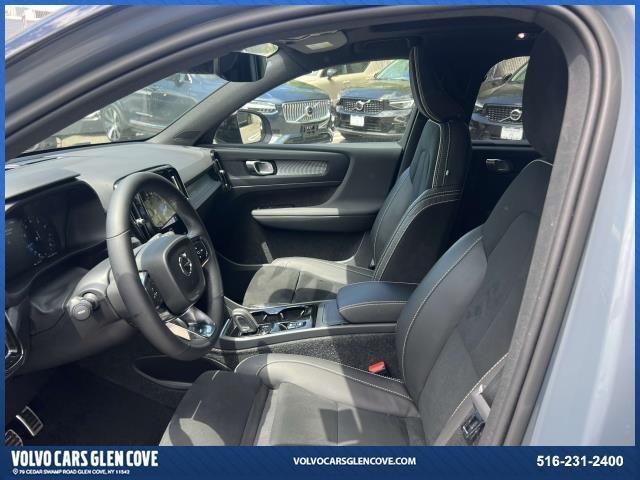 used 2022 Volvo XC40 car, priced at $35,000