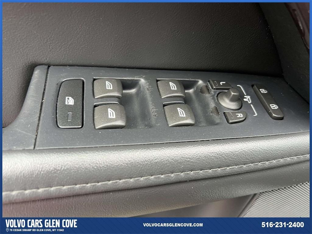 used 2015 Volvo XC70 car, priced at $16,000