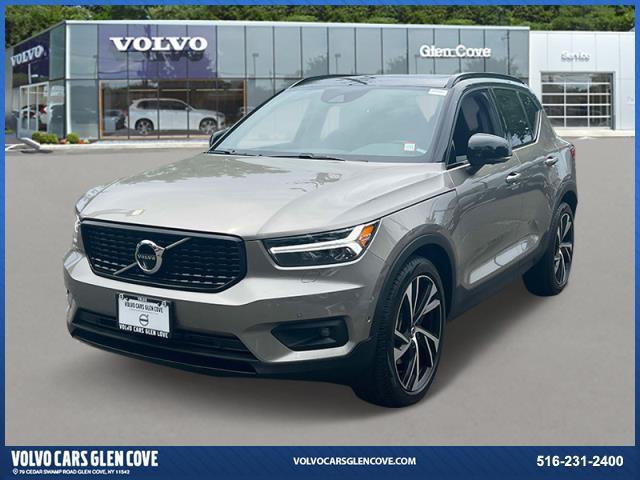 used 2022 Volvo XC40 car, priced at $35,000