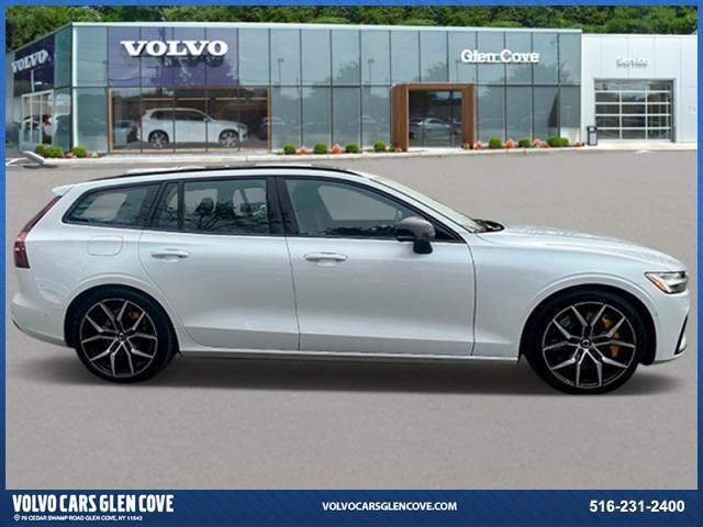 used 2023 Volvo V60 Recharge Plug-In Hybrid car, priced at $55,000