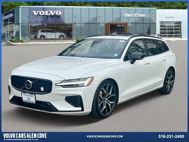 used 2023 Volvo V60 Recharge Plug-In Hybrid car, priced at $55,000