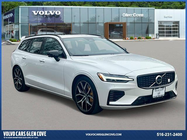 used 2023 Volvo V60 Recharge Plug-In Hybrid car, priced at $55,000