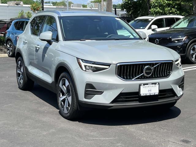 used 2025 Volvo XC40 car, priced at $39,000