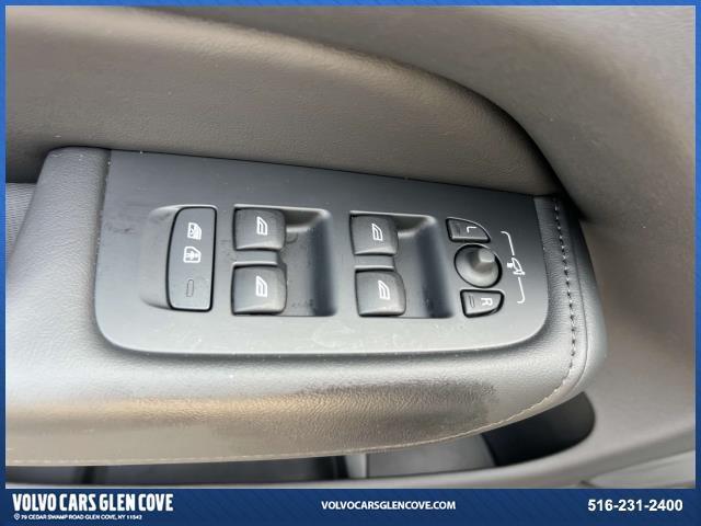used 2025 Volvo XC60 Plug-In Hybrid car, priced at $63,000