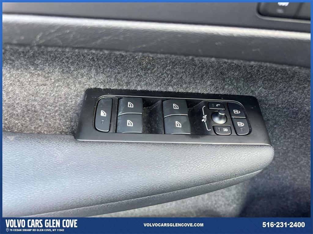 used 2022 Volvo XC40 car, priced at $29,000