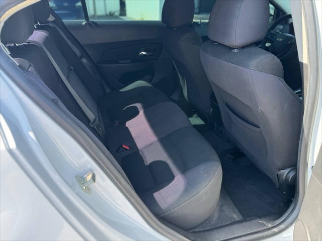 used 2015 Chevrolet Cruze car, priced at $5,995