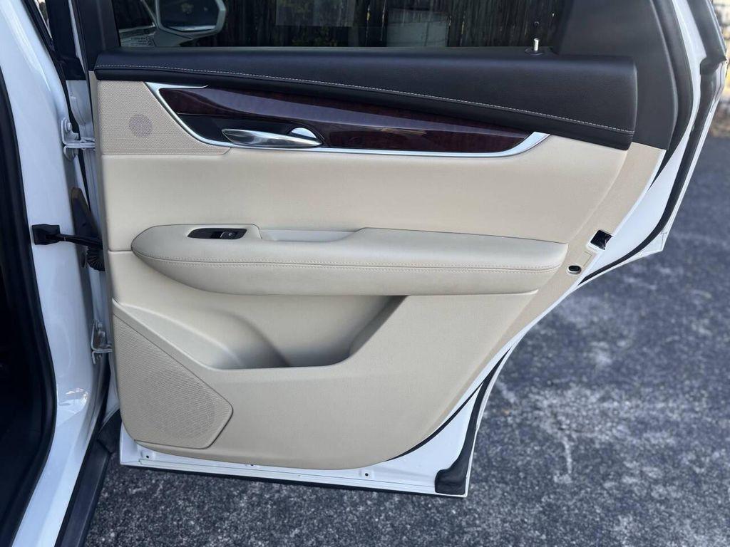 used 2017 Cadillac XT5 car, priced at $14,995