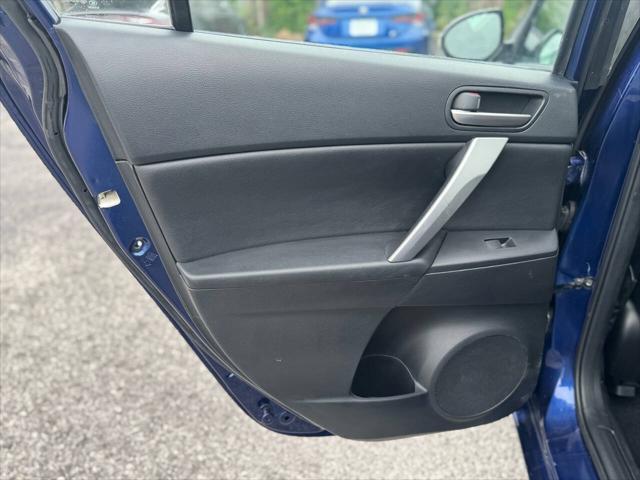 used 2013 Mazda Mazda3 car, priced at $6,499