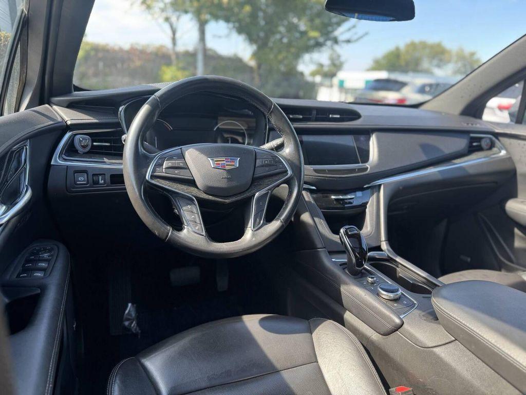 used 2021 Cadillac XT5 car, priced at $16,995
