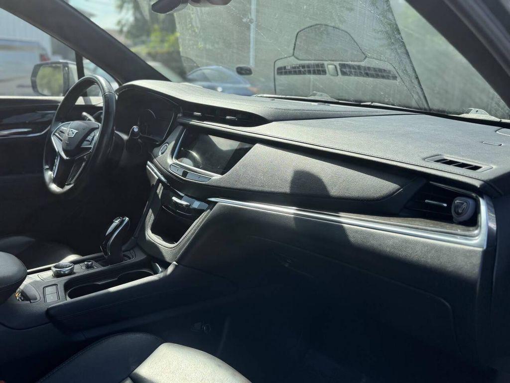 used 2021 Cadillac XT5 car, priced at $16,995