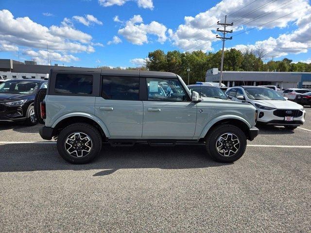 new 2024 Ford Bronco car, priced at $55,860