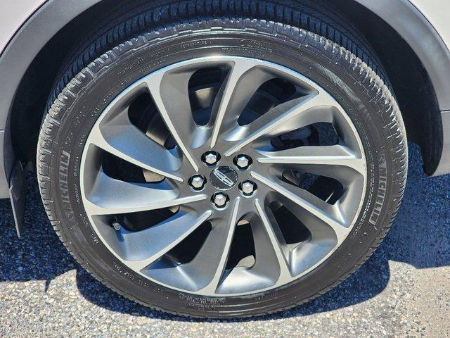 used 2019 Lincoln Nautilus car, priced at $27,600