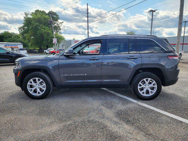 used 2022 Jeep Grand Cherokee car, priced at $38,300