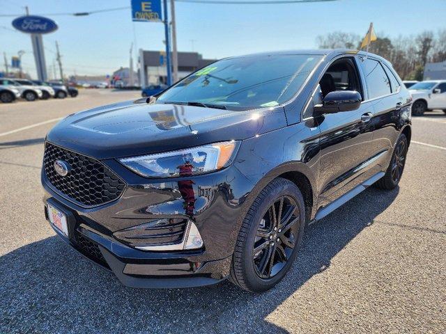 used 2022 Ford Edge car, priced at $34,400