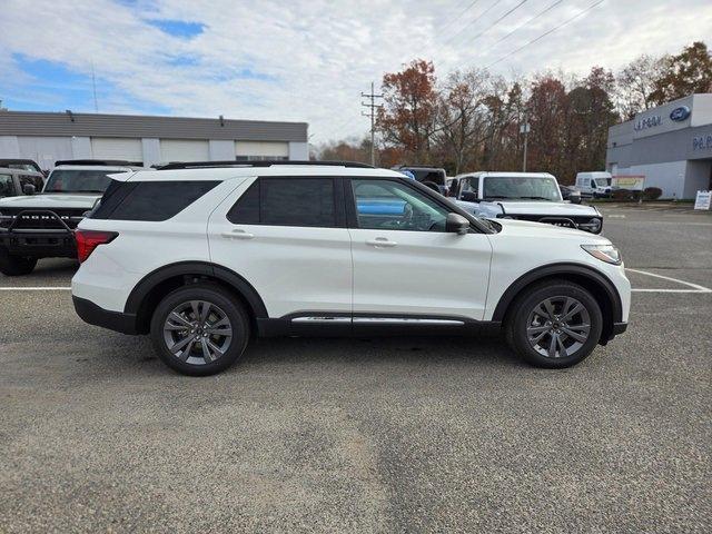 new 2025 Ford Explorer car, priced at $50,415