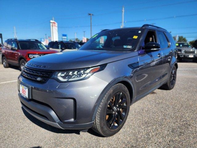 used 2018 Land Rover Discovery car, priced at $18,400