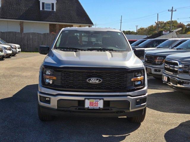 new 2024 Ford F-150 car, priced at $52,320