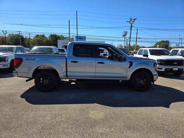 new 2024 Ford F-150 car, priced at $52,320