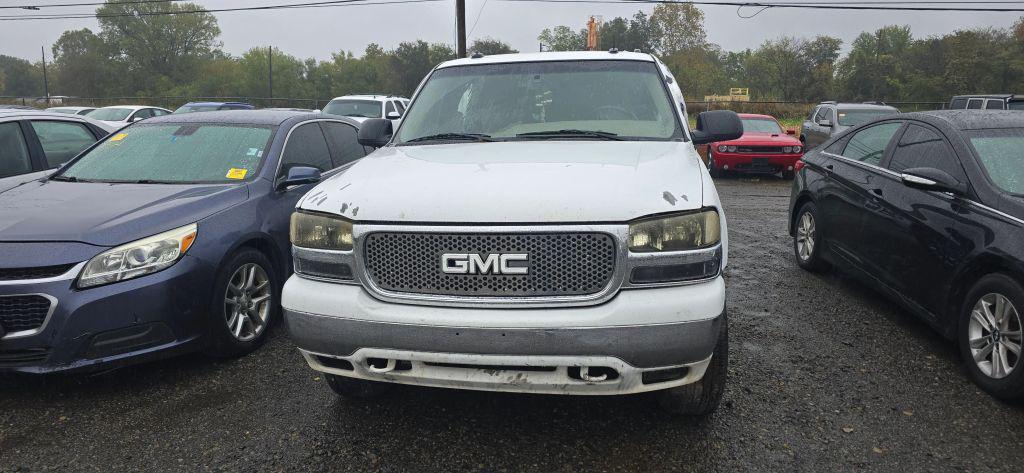 used 2003 GMC Yukon car, priced at $1,200