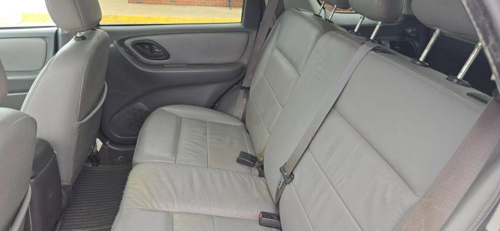 used 2007 Ford Escape Hybrid car, priced at $4,950