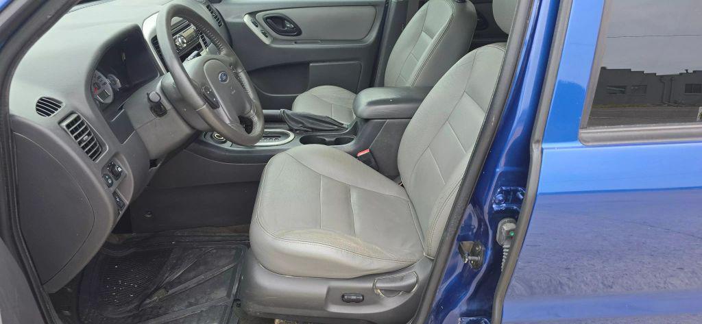 used 2007 Ford Escape Hybrid car, priced at $4,950