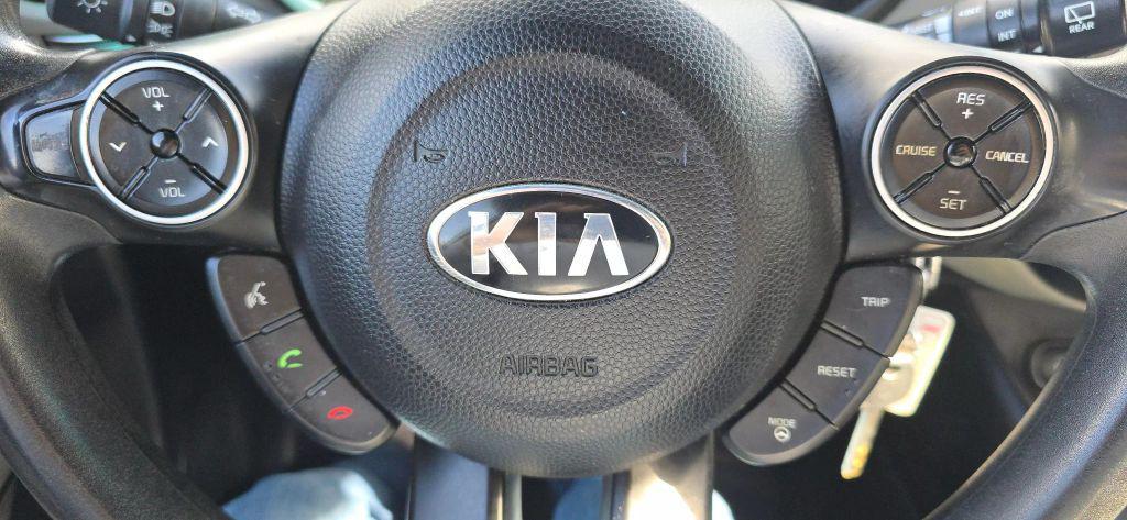used 2015 Kia Soul car, priced at $6,650