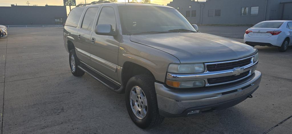 used 2001 Chevrolet Suburban car, priced at $2,950