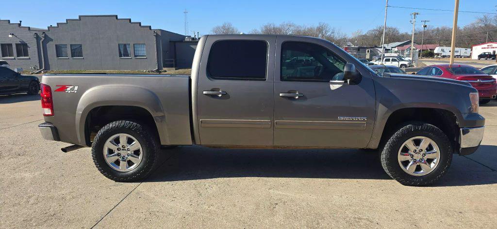 used 2013 GMC Sierra 1500 car, priced at $15,950