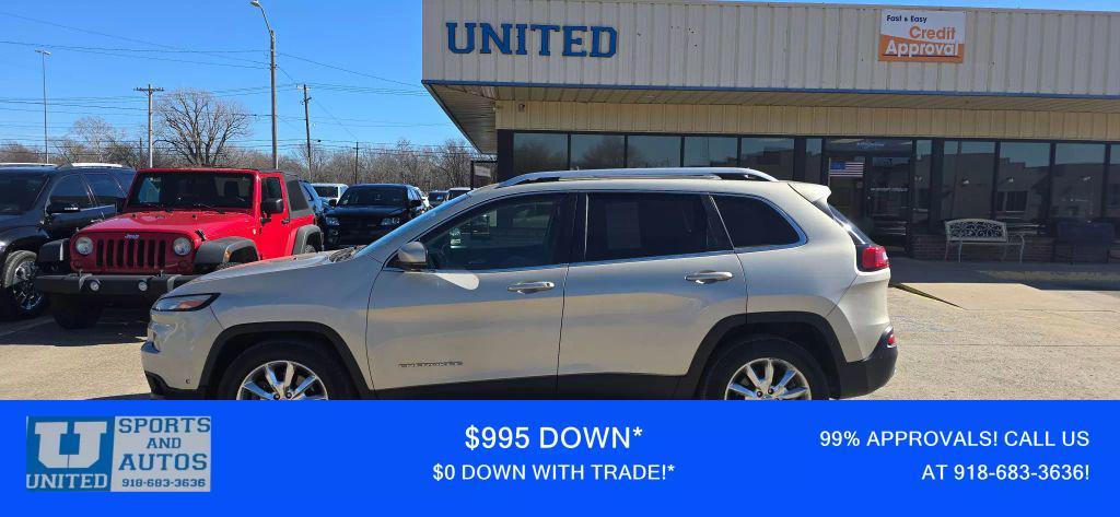 used 2015 Jeep Cherokee car, priced at $10,950