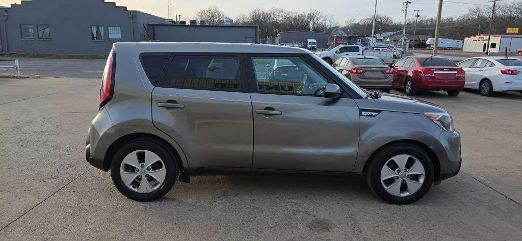 used 2016 Kia Soul car, priced at $6,880