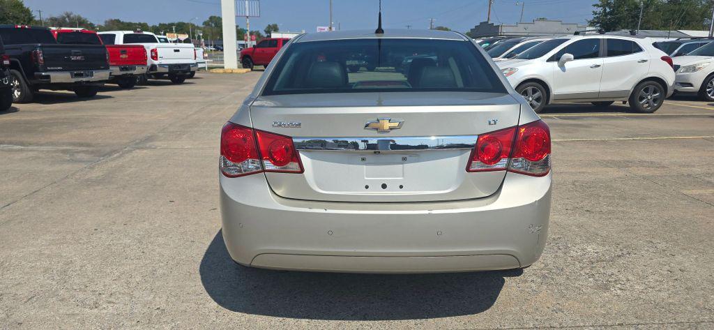 used 2014 Chevrolet Cruze car, priced at $3,880