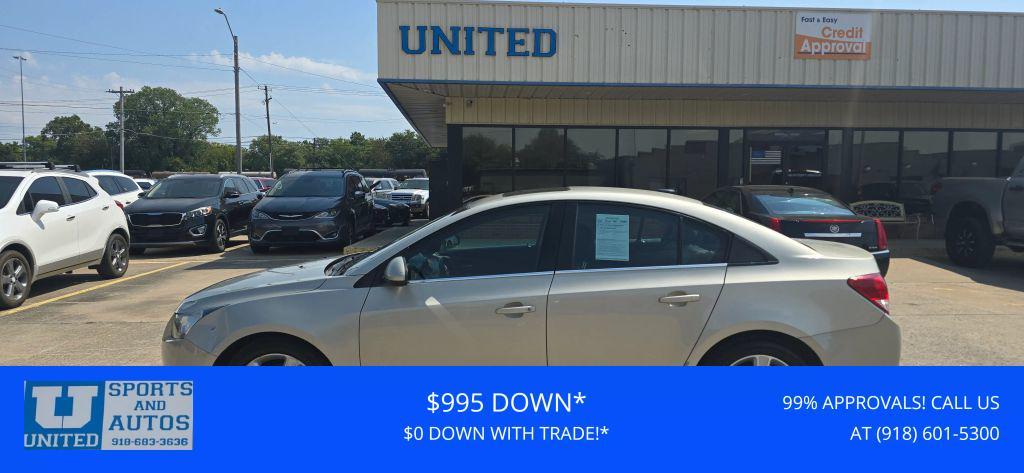 used 2014 Chevrolet Cruze car, priced at $3,880