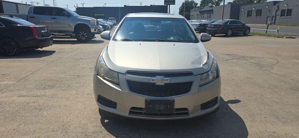 used 2014 Chevrolet Cruze car, priced at $3,880