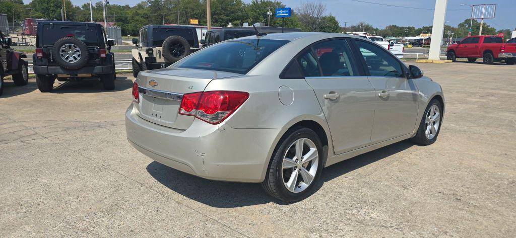 used 2014 Chevrolet Cruze car, priced at $3,880
