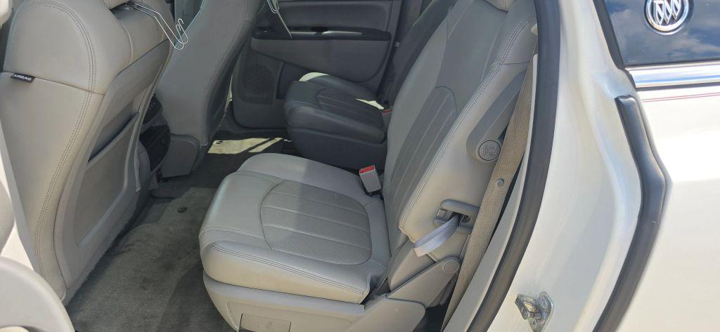 used 2015 Buick Enclave car, priced at $8,950