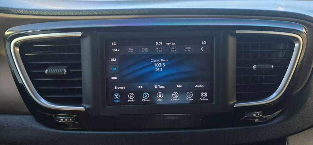 used 2018 Chrysler Pacifica car, priced at $13,650
