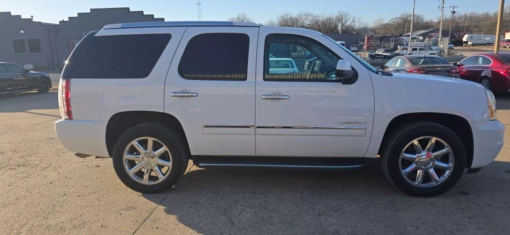 used 2012 GMC Yukon car, priced at $9,950