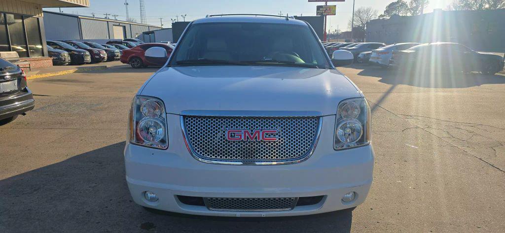 used 2012 GMC Yukon car, priced at $9,950