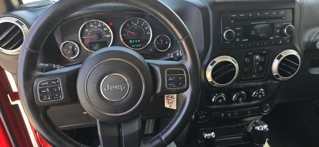 used 2015 Jeep Wrangler Unlimited car, priced at $20,950