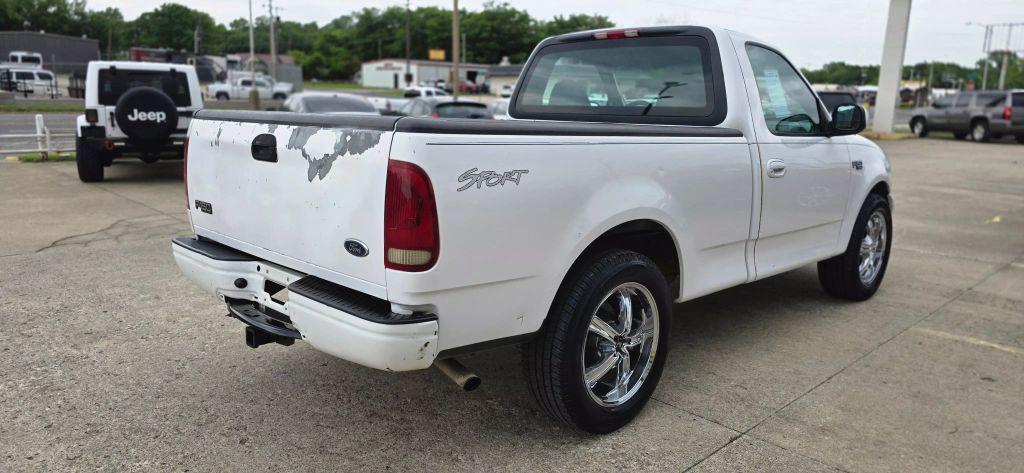 used 2001 Ford F-150 car, priced at $2,950