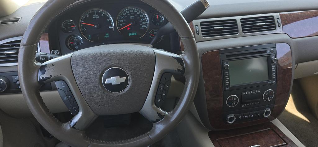 used 2010 Chevrolet Suburban car, priced at $9,950