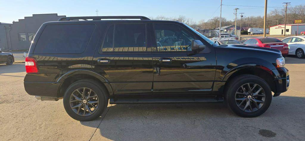 used 2017 Ford Expedition car