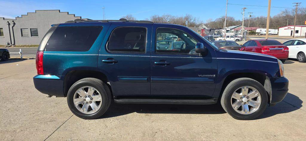 used 2007 GMC Yukon car, priced at $8,950